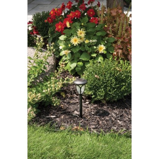 Solar Stake Light with Textured Lens – Black