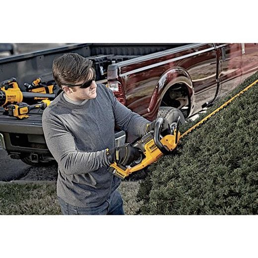 Dewalt 20V 22" Hedge Trimmer
