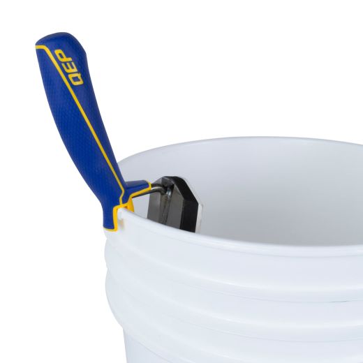 6" x 2" Gum Rubber Margin Float with Comfort Grip Handle