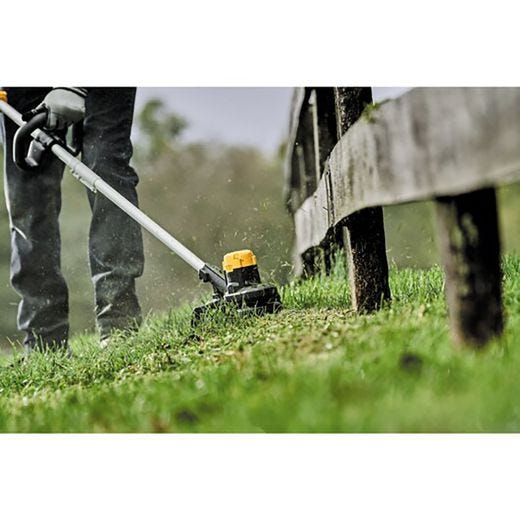 Dewalt 20V Max* 13 In. Cordless String Trimmer Kit 4.0Ah