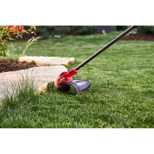 SKIL PWR CORE 20™ Brushless String Trimmer & Leaf Blower Kit