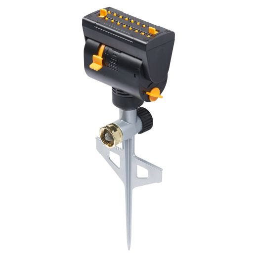 MiniMax Turbo Oscillating Sprinkler On Step Spike