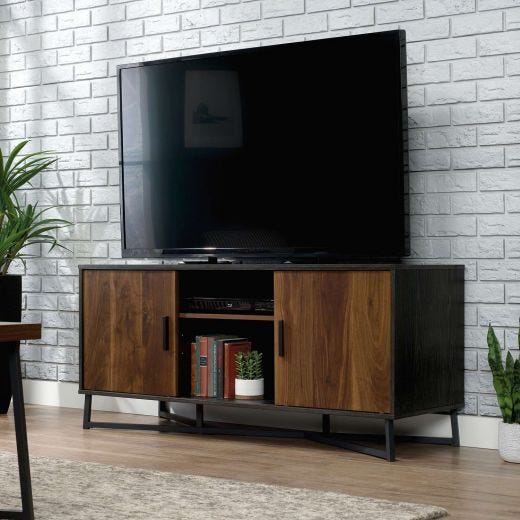 Canton Lane Ent Credenza Grand Walnut
