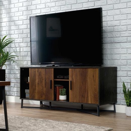 Canton Lane Ent Credenza Grand Walnut