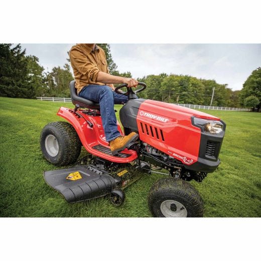 Bronco 42" 17.5 HP Briggs & Stratton Lawn Tractor