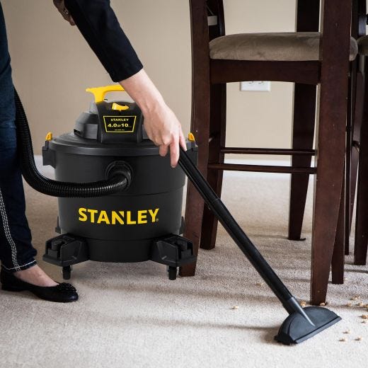 Stanley 10 Gallon Poly Wet/Dry Vacuum