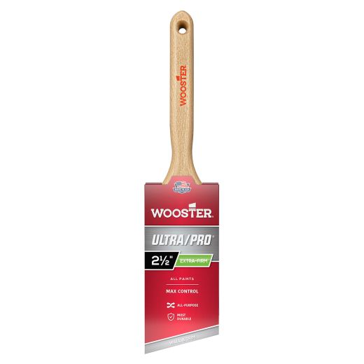 Wooster 4153 Ultra Pro Max Control Angle Sash Brush 2.5"