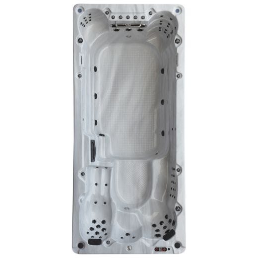 St. Lawrence 16ft 15-Person 72-Jet Swim Spa