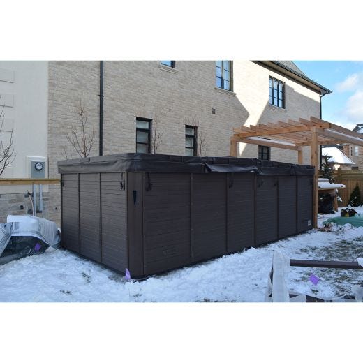 St. Lawrence 20ft 17-Person 73-Jet Swim Spa