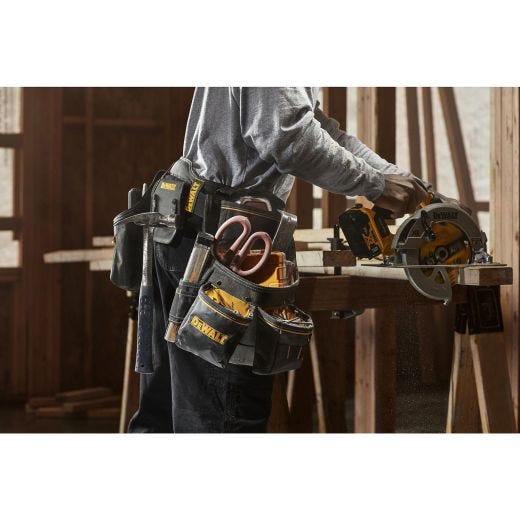DEWALT Polyester Tool Rig