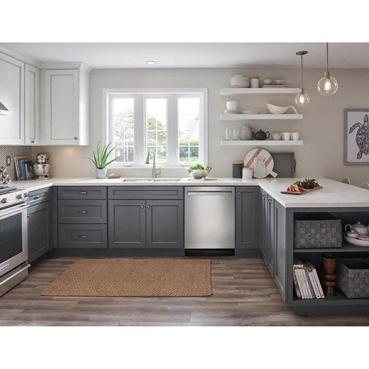 24" Built-in Dishwasher with FreeFlex™ Third Rack Stainless