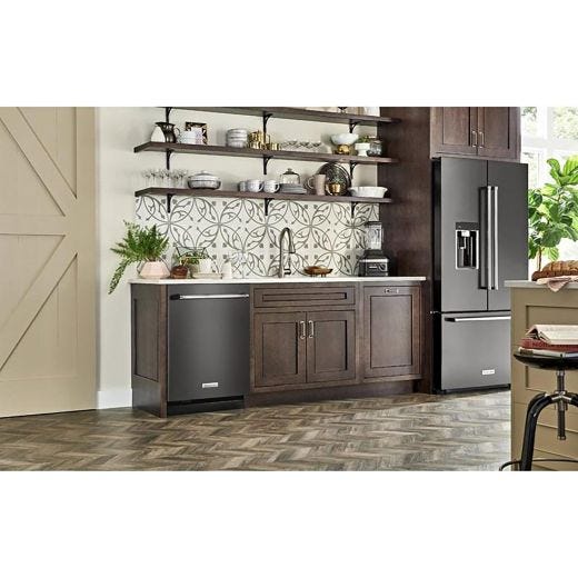 24" Built-in Dishwasher with FreeFlex™ Third Rack