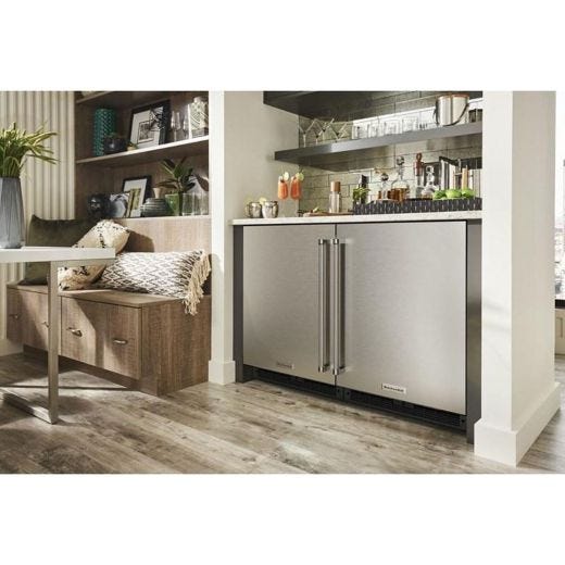 Réfrigérateur compact de 24 po, 5,0 pi cu