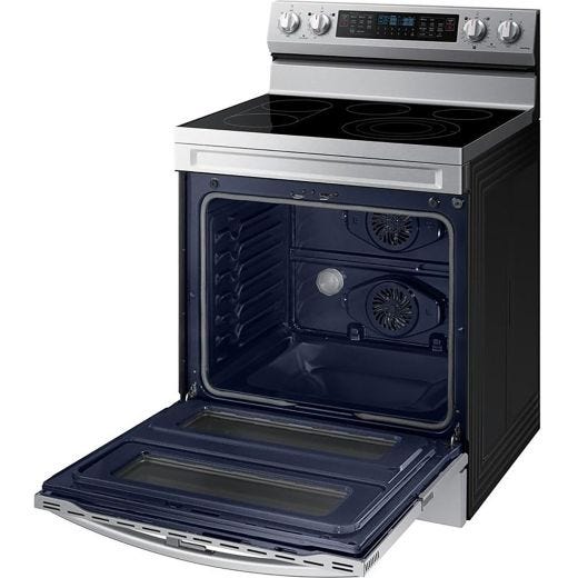 30" Freestanding Electric Range with Flex Duo™