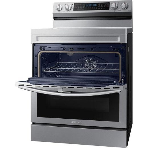 30" Freestanding Electric Range with Flex Duo™