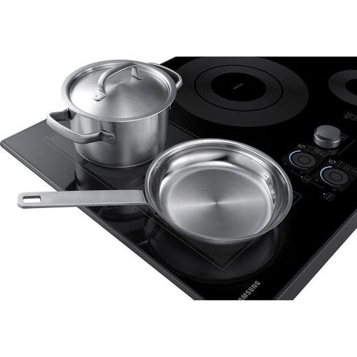 Table de cuisson encastrée à induction de 30po à Virtual Fla