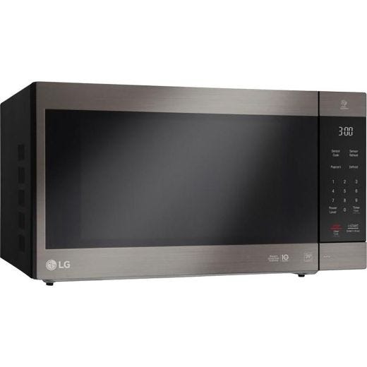 2.0 cu.ft. Countertop Microwave w/EasyClean®