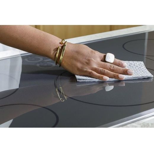 30" Built-in Induction Cooktop with Wi-Fi