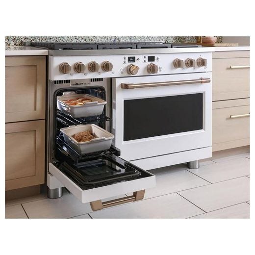 48" 8.25 cu. Ft. Smart Dual-Fuel Commercial Range