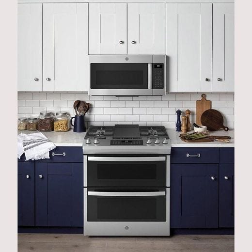 30" Gas Range with True European Convection Tech.
