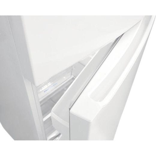 30" 18.3 cu.ft. Freestanding Top Freezer Refrigerator