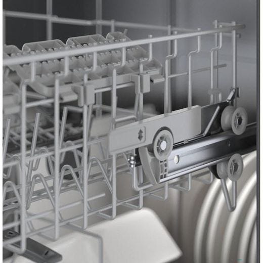 24" Built-in Dishwasher with PrecisionWash®