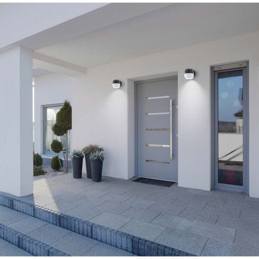 Applique murale LED Oncala, noire avec verre blanc
