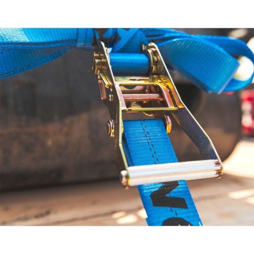 Sangle à cliquet 2" x 22’ – 10,000 lb avec usure coulissante