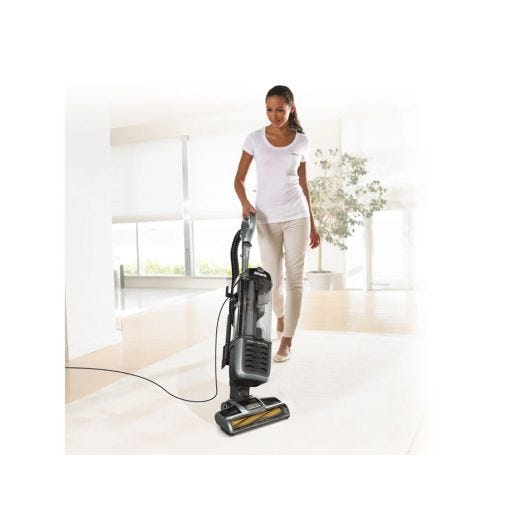 Shark Navigator Self-Cleaning Brushroll Pet Upright Vacuum