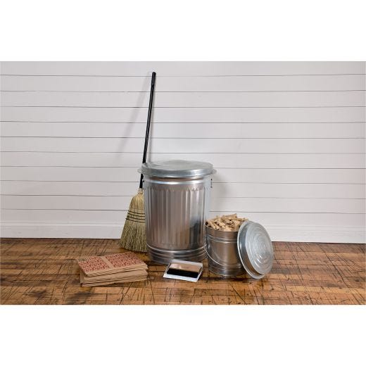 37L Galvanized Steel Trash Can With Lid
