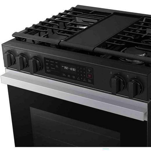 6.0 cu. ft. Bespoke Smart Slide-In Gas Range