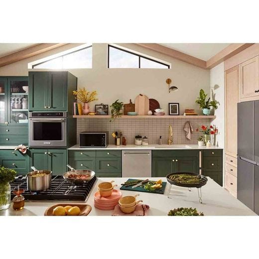 22-inch 1.5 cu. ft. Countertop Microwave Oven