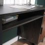 Bureau avec porte de la collection Canton Lane®, Grand Walnu