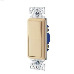 Ivory Decorator Switch 15A 120\/277V 1P