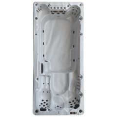 St. Lawrence 16ft 15-Person 72-Jet Swim Spa