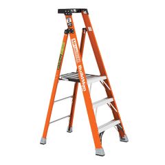 Metaltech 12' Fiberglass Step Ladder 300lb Capacity -Type 1A