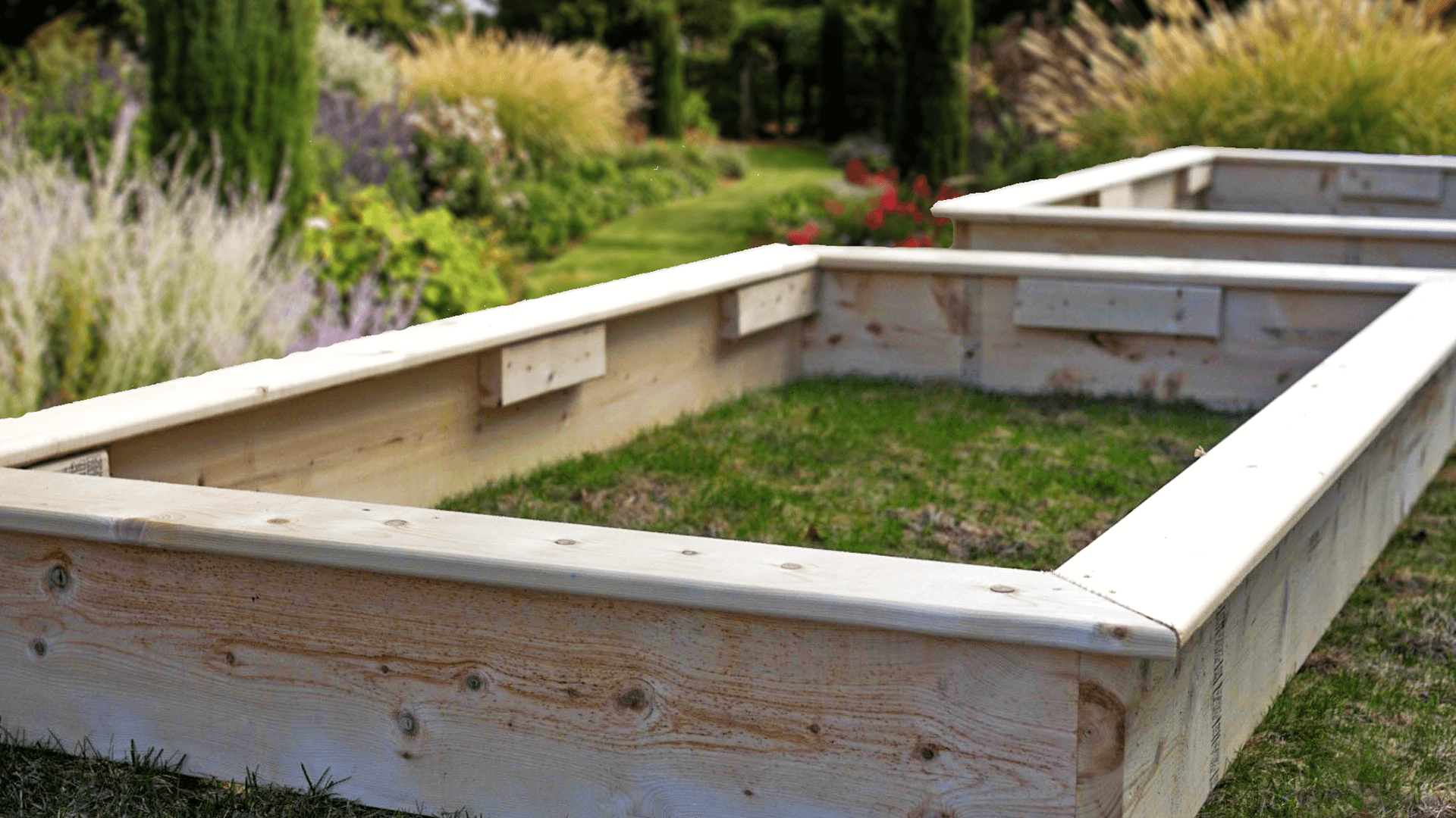 assembled garden bed