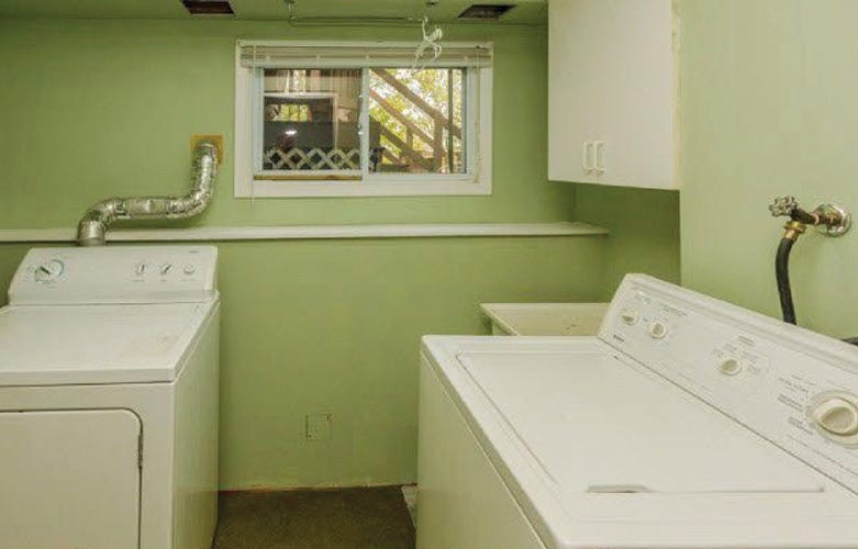 Laundry Room Makeover Before