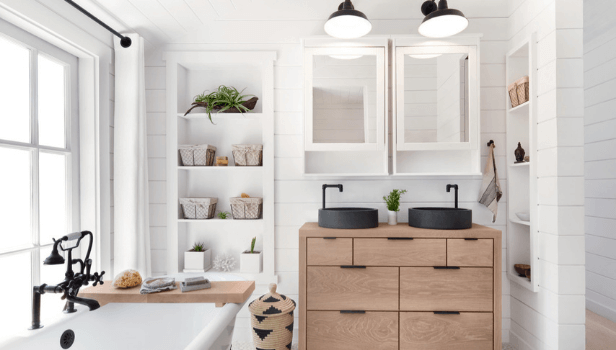 white shiplap bathroom