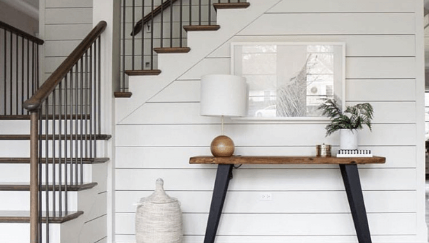 shiplap stairway